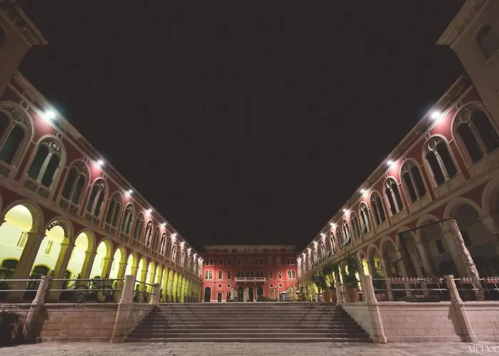 Dujam * Split